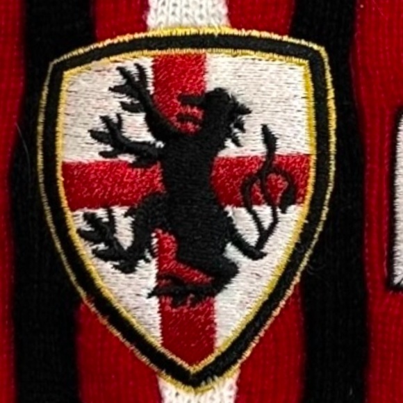 Vintage Scarf Red Liverpool English England Soccer Football Crest Patch - Picture 3 of 8